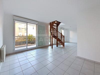 Acheter Appartement 74 m2 Bron