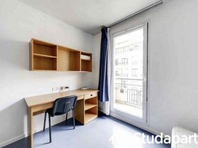 Louer Appartement Issy-les-moulineaux 885 euros