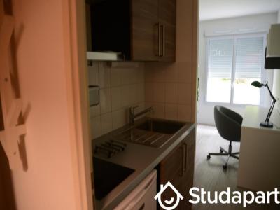 For rent Nantes 1 room 18 m2 Loire atlantique (44300) photo 0