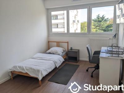 Louer Appartement 11 m2 Ennery