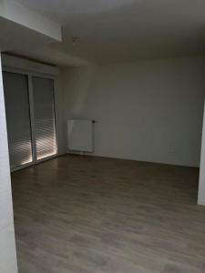 For rent Saint-apollinaire 2 rooms 47 m2 Cote d'or (21850) photo 1
