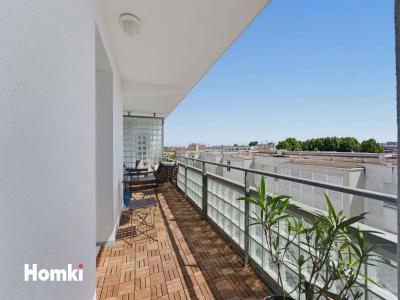 For sale Bordeaux 3 rooms 70 m2 Gironde (33800) photo 0