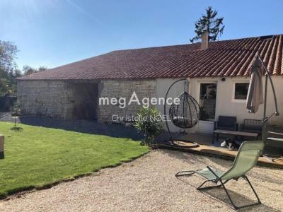 For sale Sainte-gemme-la-plaine 7 rooms 194 m2 Vendee (85400) photo 0