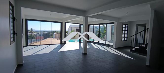 Louer Maison 159 m2 Saint-pierre