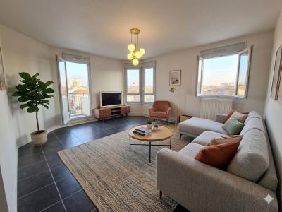 For sale Caluire-et-cuire 4 rooms 83 m2 Rhone (69300) photo 0