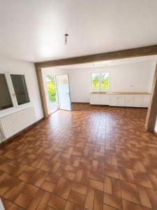 For rent Tricot 4 rooms 107 m2 Oise (60420) photo 2