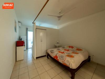 Louer Appartement 25 m2 Saint-pierre