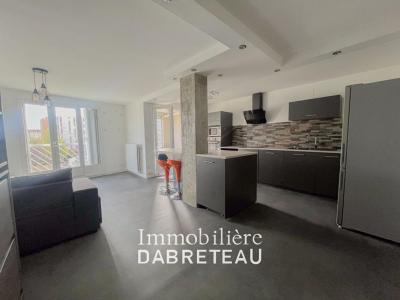 Acheter Appartement Lyon-8eme-arrondissement 273000 euros