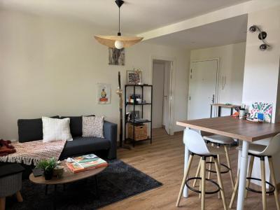Louer Appartement 49 m2 Saint-etienne