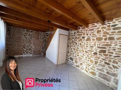 For sale Coteau 5 rooms 65 m2 Loire (42120) photo 2