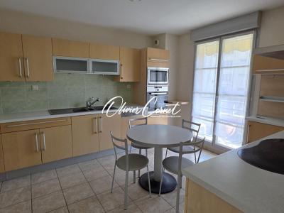 For sale Nogent-le-rotrou 4 rooms 149 m2 Eure et loir (28400) photo 3