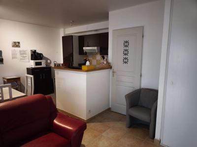 For sale Isle-sur-la-sorgue 3 rooms 46 m2 Vaucluse (84800) photo 2