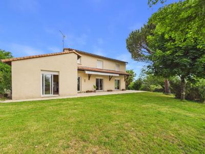 For sale Liguge 6 rooms 230 m2 Vienne (86240) photo 1