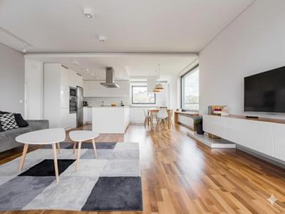 For sale Aix-les-bains 6 rooms 240 m2 Savoie (73100) photo 3