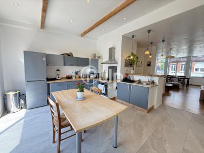For sale Estaires 4 rooms 94 m2 Nord (59940) photo 4