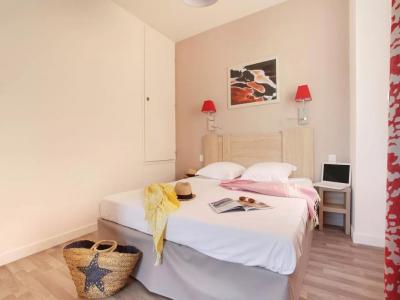 For sale Aigues-mortes 3 rooms 45 m2 Gard (30220) photo 3