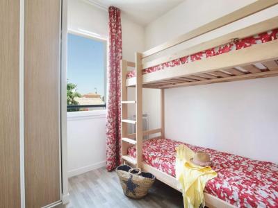 For sale Aigues-mortes 3 rooms 45 m2 Gard (30220) photo 4