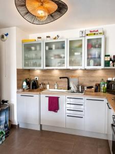 For rent Madeleine 3 rooms 65 m2 Nord (59110) photo 2