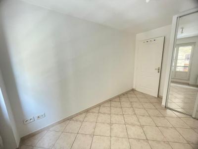 Louer Appartement Marseille-2eme-arrondissement 1005 euros