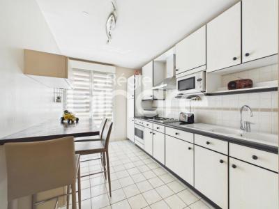 For sale Lyon-4eme-arrondissement 3 rooms 77 m2 Rhone (69004) photo 2