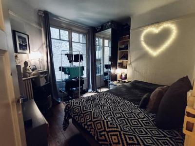 For rent Paris-17eme-arrondissement 2 rooms 45 m2 Paris (75017) photo 1