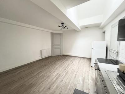For rent Rennes 2 rooms 53 m2 Ille et vilaine (35000) photo 2