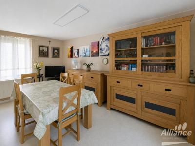 For sale Fesches-le-chatel 4 rooms 117 m2 Doubs (25490) photo 1