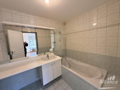 Louer Appartement Etouvans 520 euros