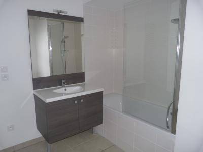 For rent Nantes 3 rooms 68 m2 Loire atlantique (44300) photo 2