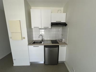 For rent Nantes 1 room 18 m2 Loire atlantique (44000) photo 2