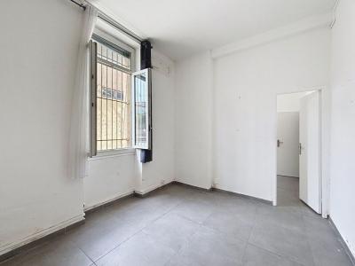 Louer Local commercial Marseille-9eme-arrondissement 8400 euros