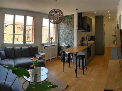 For rent Issy-les-moulineaux 3 rooms 52 m2 Hauts de Seine (92130) photo 1