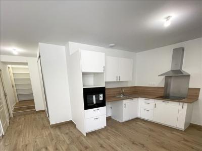 Annonce Location 3 pi�ces Appartement Ahuille 53