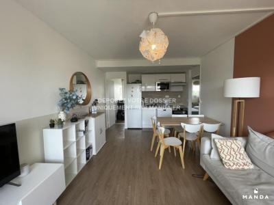 For rent Pessac 5 rooms 10 m2 Gironde (33600) photo 4