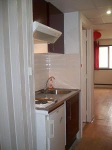 For rent Bordeaux 1 room 24 m2 Gironde (33000) photo 0