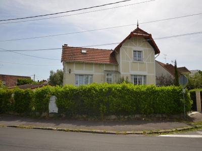 For sale Sainte-genevieve-des-bois 5 rooms 80 m2 Essonne (91700) photo 0