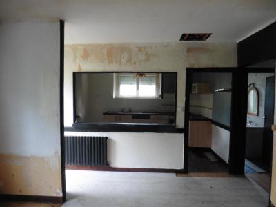 For sale Scaer 4 rooms 93 m2 Finistere (29390) photo 4