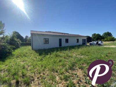 For sale Bergerac 4 rooms 100 m2 Dordogne (24100) photo 0