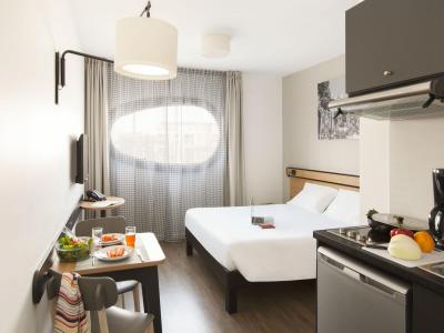 For sale Nancy 1 room 21 m2 Meurthe et moselle (54000) photo 2