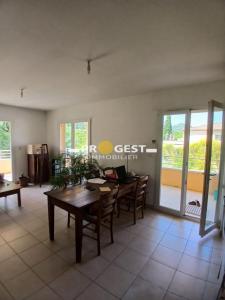 Louer Appartement 39 m2 Destrousse