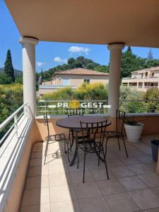 Louer Appartement Destrousse Bouches du Rhone