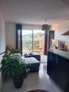 For rent Saint-laurent-du-var 2 rooms 35 m2 Alpes Maritimes (06700) photo 0