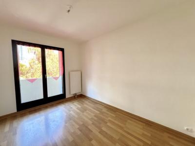 Louer Appartement Motte-servolex 586 euros