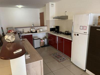 Louer Appartement Sainte-clotilde 1007 euros