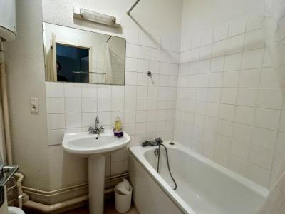 For rent Roanne 1 room 18 m2 Loire (42300) photo 2