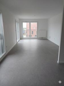 For rent Sailly-sur-la-lys 1 room 86 m2 Pas de calais (62840) photo 1