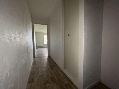 Louer Appartement 35 m2 Saint-florentin