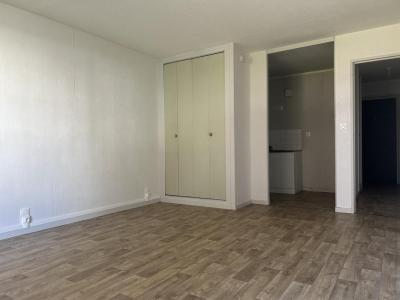 Louer Appartement Saint-florentin 285 euros