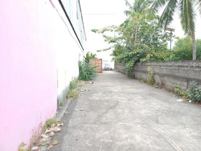 Louer Commerce Sainte-clotilde 156000 euros