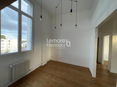 For rent Dreux 3 rooms 67 m2 Eure et loir (28100) photo 2